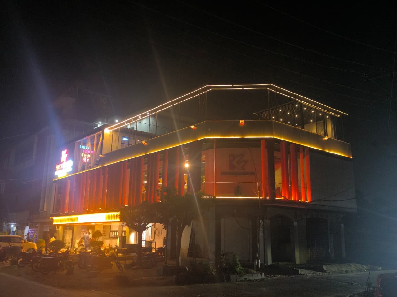KF Fast Food And Restaurant Sabzazar - Main Branch